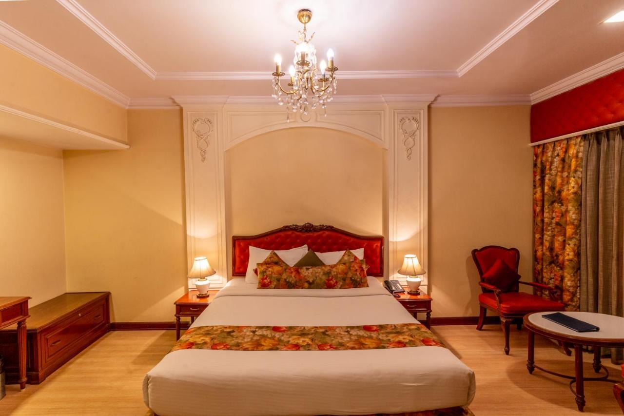 Hotel Hardeo Nagpur Buitenkant foto