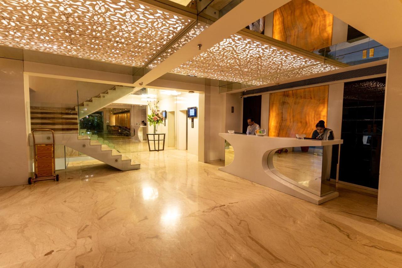 Hotel Hardeo Nagpur Buitenkant foto