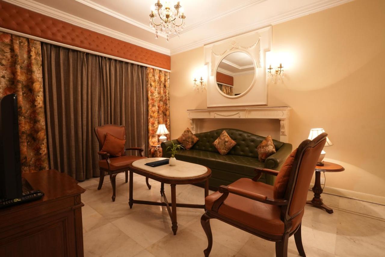 Hotel Hardeo Nagpur Buitenkant foto